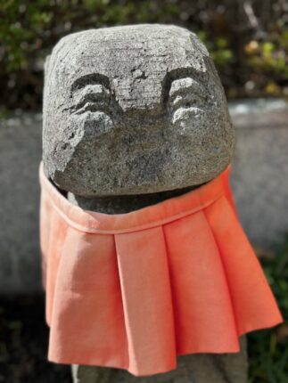 にっこり微笑むお地蔵様
